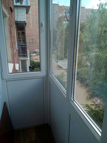 Сдается двухкомнатная квартира на 3 этаже кирпичного дома в Омске