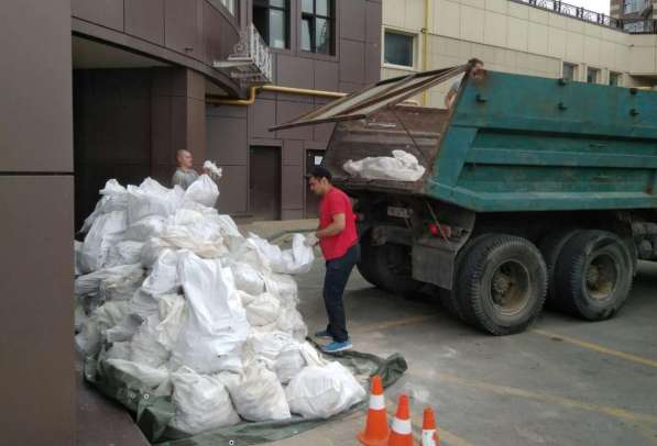 Вывоз строительного мусора, хлама, старой мебели в Перми фото 4