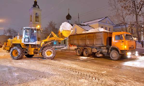 Утилизация снега, уборка и вывоз в Санкт-Петербурге