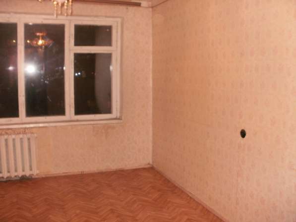 Продам трехкомнатную квартиру в Ростов-на-Дону.Жилая площадь 64 кв.м.Этаж 2.Дом панельный.