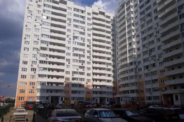 Продам двухкомнатную квартиру в Краснодар.Жилая площадь 62 кв.м.Этаж 10.Дом кирпичный. в Краснодаре