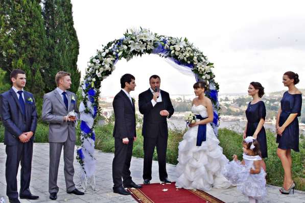 Выездная церемония бракосочетания. в Севастополе фото 8