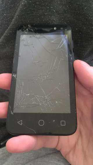 Alcatel onetoch Tli015m1