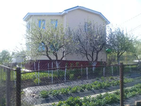 Продаю дом 2х этажный общая площадь 170 кв.м. в селе Алакаев