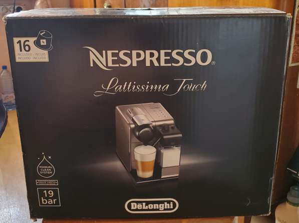 Кофемашина DeLonghi Lattissima Touch
