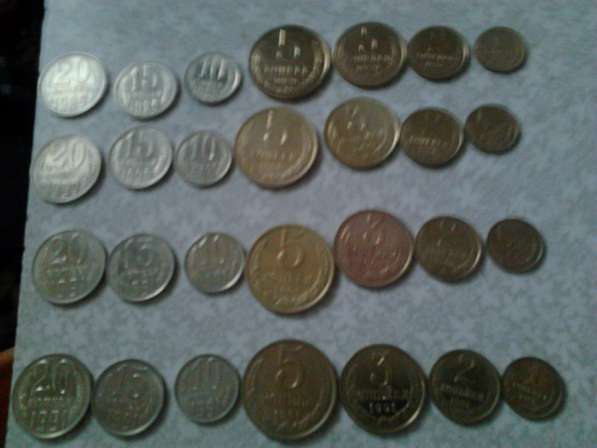 Монеты разные в Москве фото 17