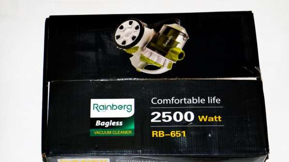 Пылесос Rainberg RB-651 колбовый 3,0L в 