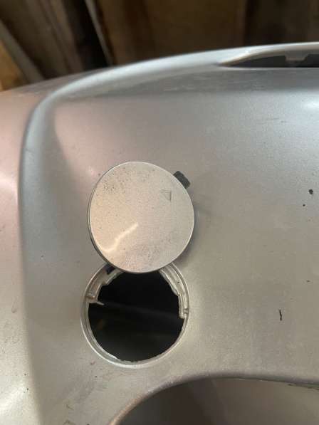 Заглушка переднего бампера Hyundai Solaris