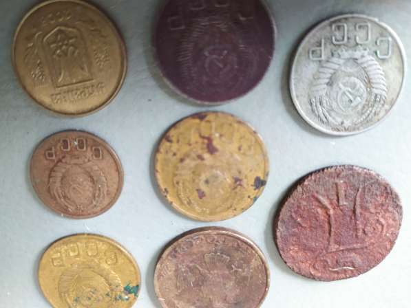 Продам Монеты в 