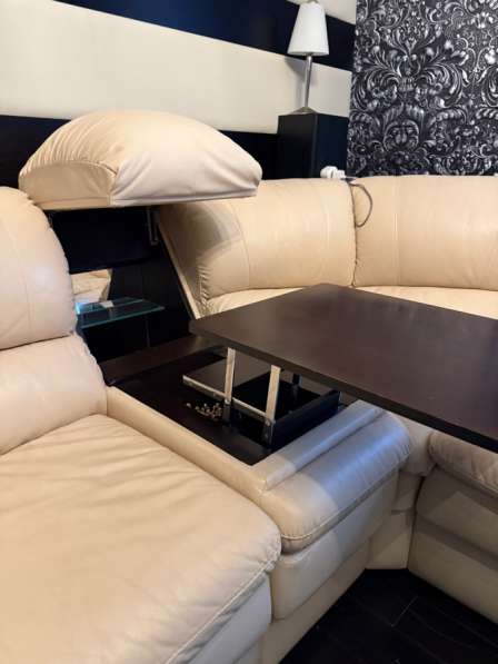 Диван натуральная кожа в Москве