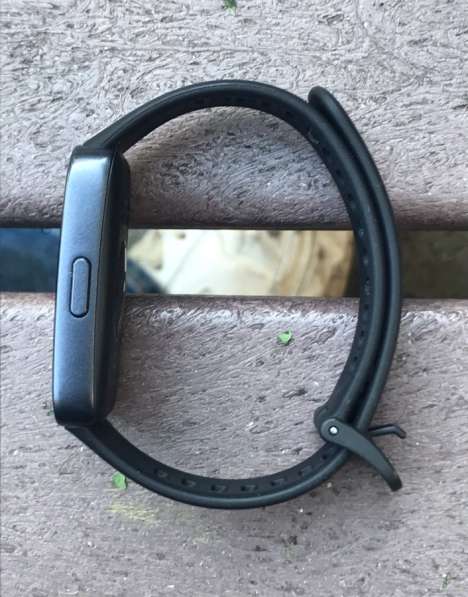Huawei band 10 в Сургуте