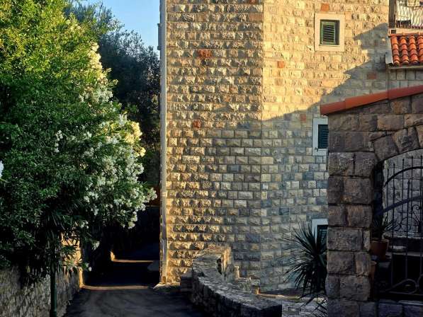 Продается квартира с двумя спальнями в Рафаиловичи в фото 4