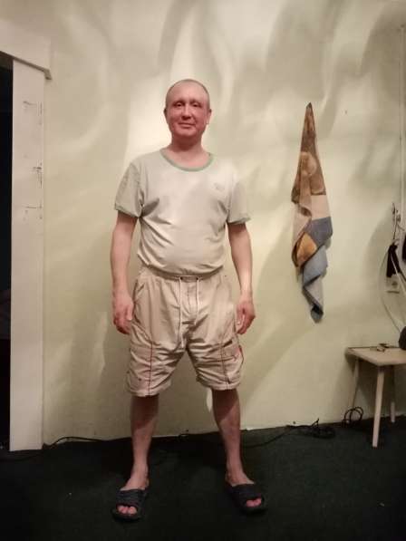 Pavel, 44 года, хочет пообщаться