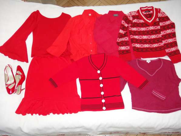 Блузки, пуловер, кофта, костюм, туфли красные 44-46р
