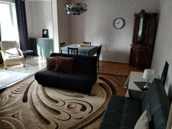 Сдается посуточно 2 комнатная квартира в фото 10