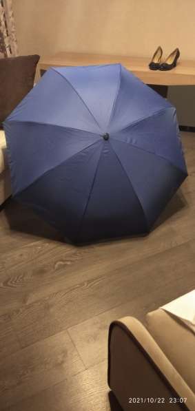 Продам зонт в Королёве