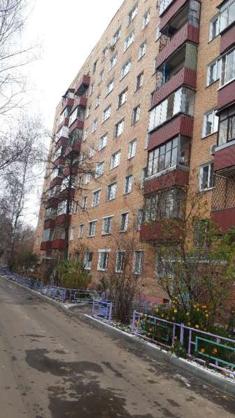 Продам трехкомнатную квартиру в Орехово-Зуево.Жилая площадь 61 кв.м.Этаж 9.Дом кирпичный.