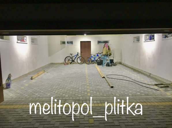 Укладка тротуарной плитки в фото 7