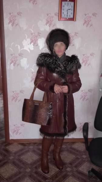 Продам дубленку и шапку в Чите фото 6