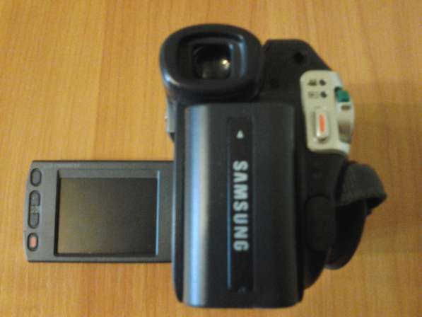 Видеокамера Samsung VP-DC171i pal в Рязани фото 4