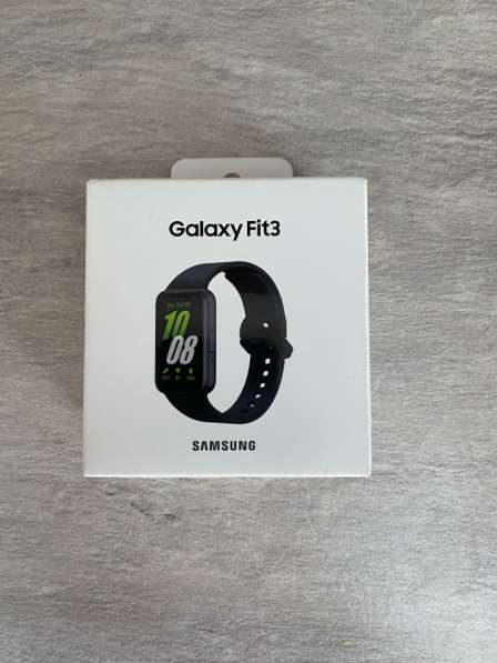 Смарт-часы Samsung Galaxy Fit3