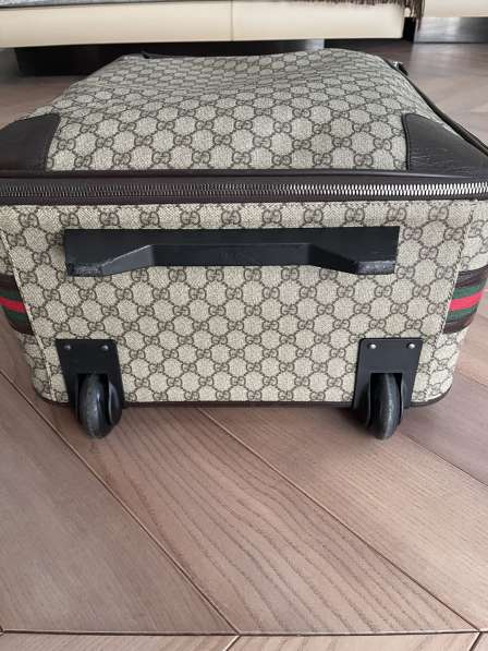Чемодан Gucci оригинал в Ялте фото 6