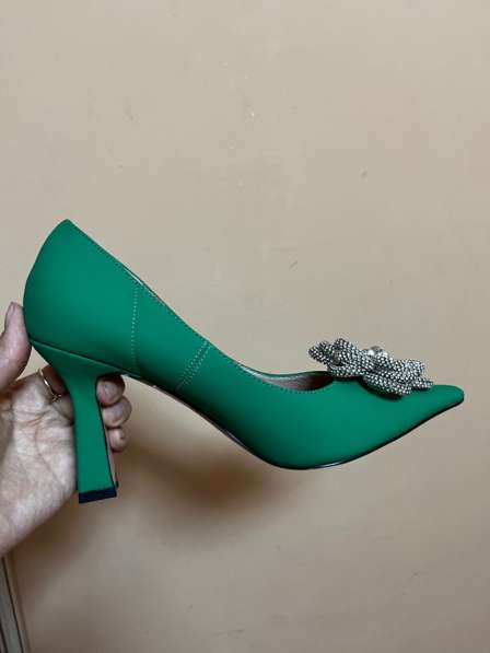 Туфли новые продам