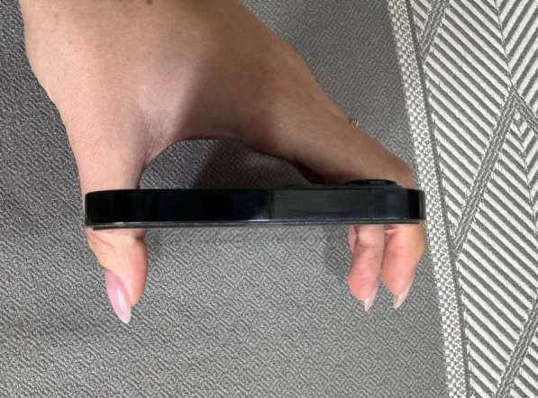 IPhone 12 Pro Max оригинал в Москве фото 4