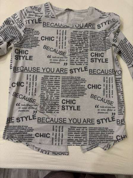 Продам блузку