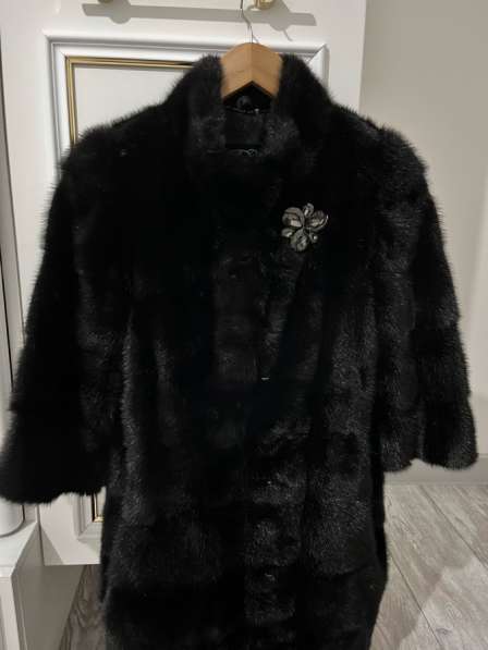 Продаю норковую шубу