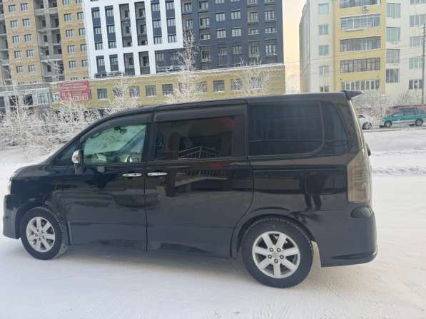 Toyota, Voxy, продажа в Якутске в Якутске фото 3