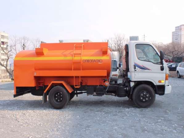 Топливозаправщик 4900 литров, в наличии в Владивостоке фото 4