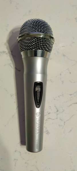 Вокальный микрофон yamaha dm-305