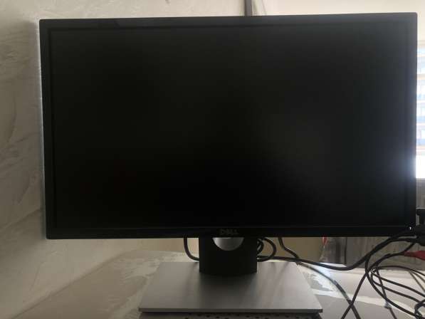 Monitor DELL SE2416H 270GEL Batumi в фото 3