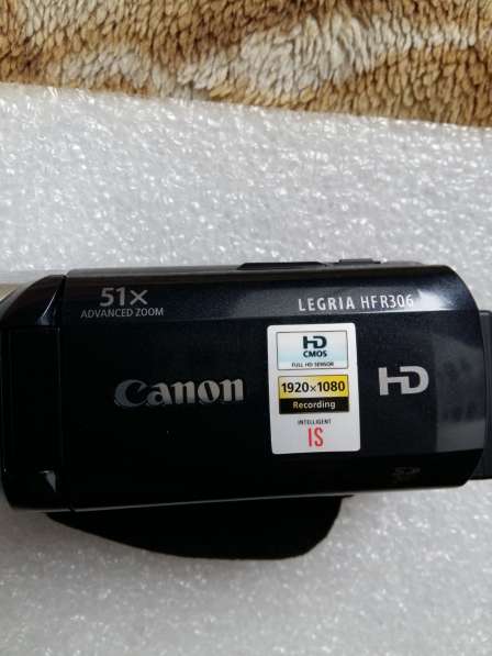 Canon Legria HF R306 в фото 5