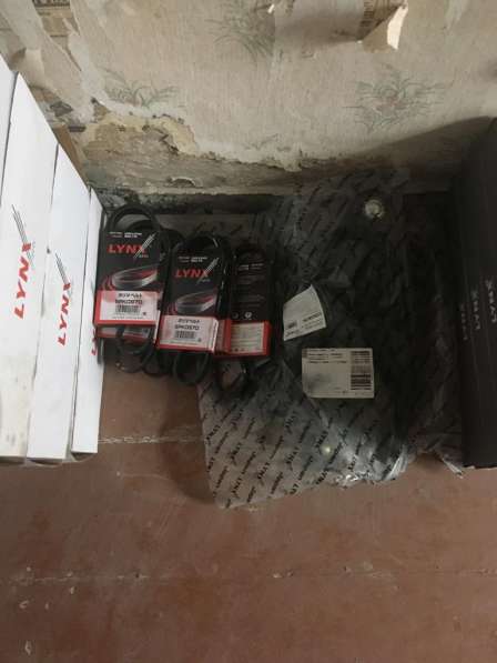 Запчасти для разных легковых авто в Санкт-Петербурге фото 7