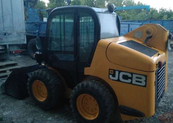 Продам фронтальный мини погрузчик JCB robot 190, 2010 г/в в Уфе фото 5