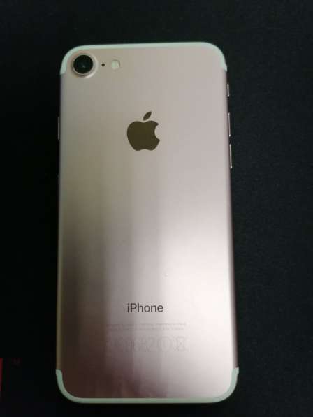 Мобильный телефон Apply iPhone 7 в 