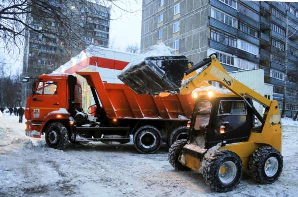 Аренда спецтехники. Уборка и вывоз снега