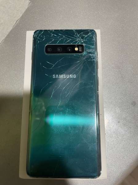 Samsung S10 plus 8-128 в Воронеже фото 3