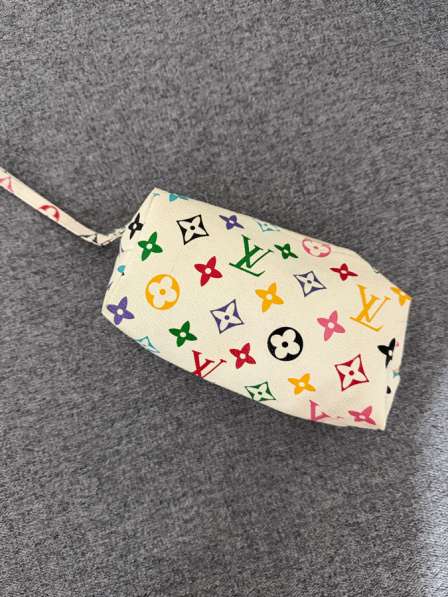 Косметичка Louis Vuitton