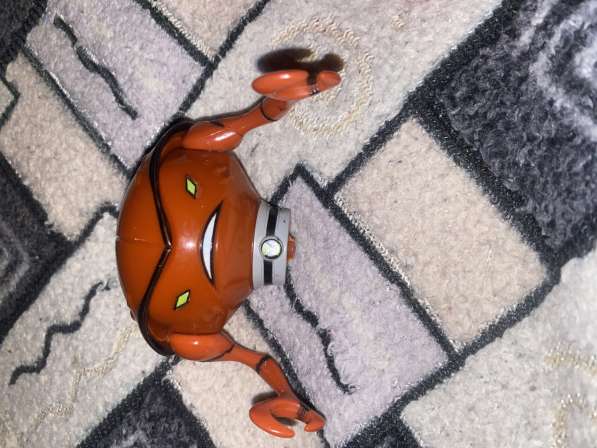 Игрушка Бен 10