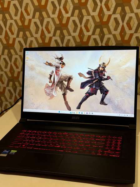 17.3" Ноутбук MSI Katana GF76 (12UE-654RU)