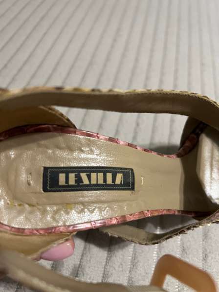 Босоножки женские в Ставрополе