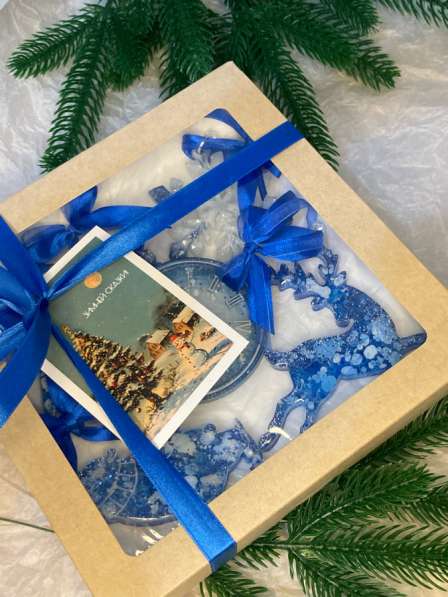 Ёлочные игрушки из эпоксидной смолы в Томске фото 4