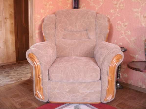 Продам диван угловой-трансформер.+ кресло в Краснодаре фото 7