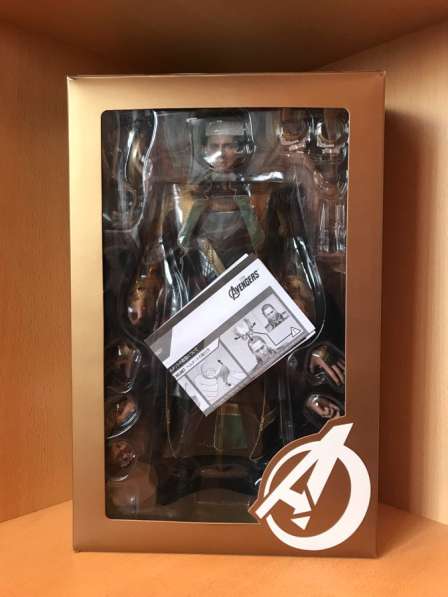 Hot Toys Avengers Loki, фигурка Локи, Мстители в Москве фото 3