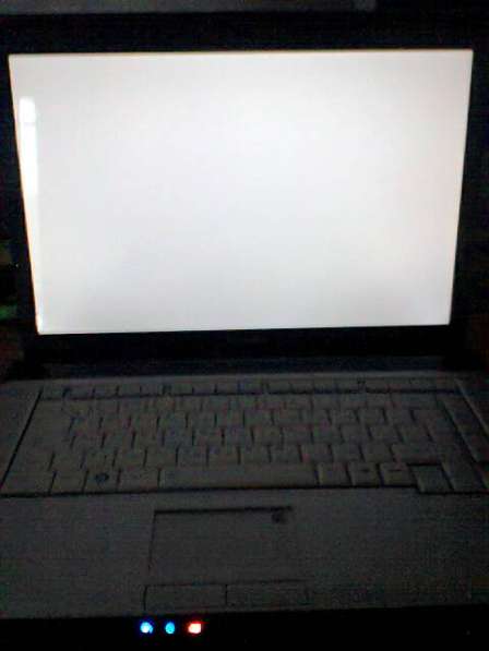 Toshiba Satellite A200-28S Поддон ноутбука и крышки в Москве фото 3