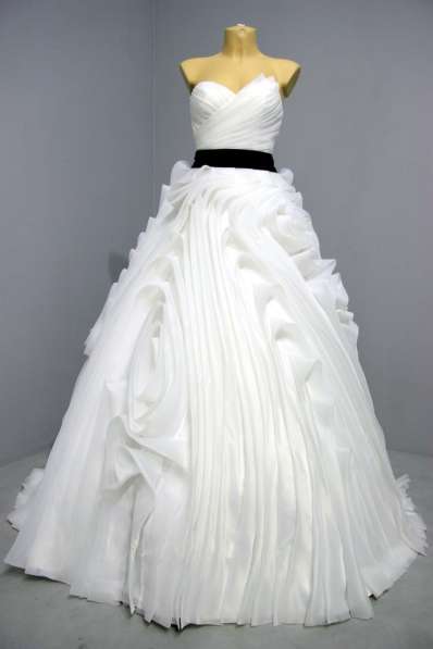Продам стильное свадебное платье в Москве фото 3