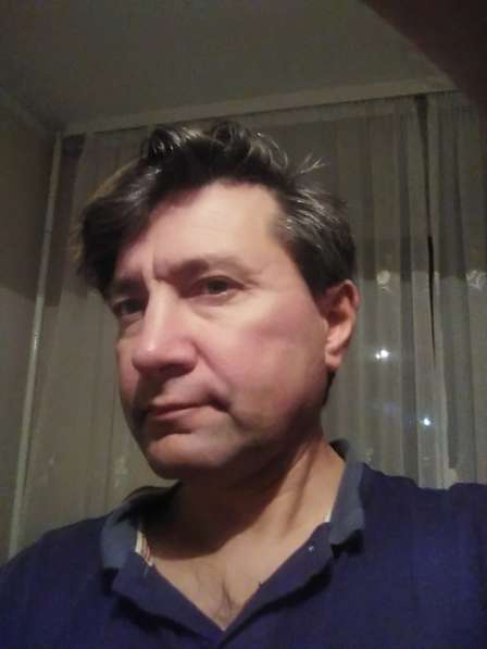 Олег, 48 лет, хочет пообщаться